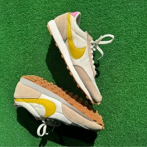 Nike retro running shoes size 8.5